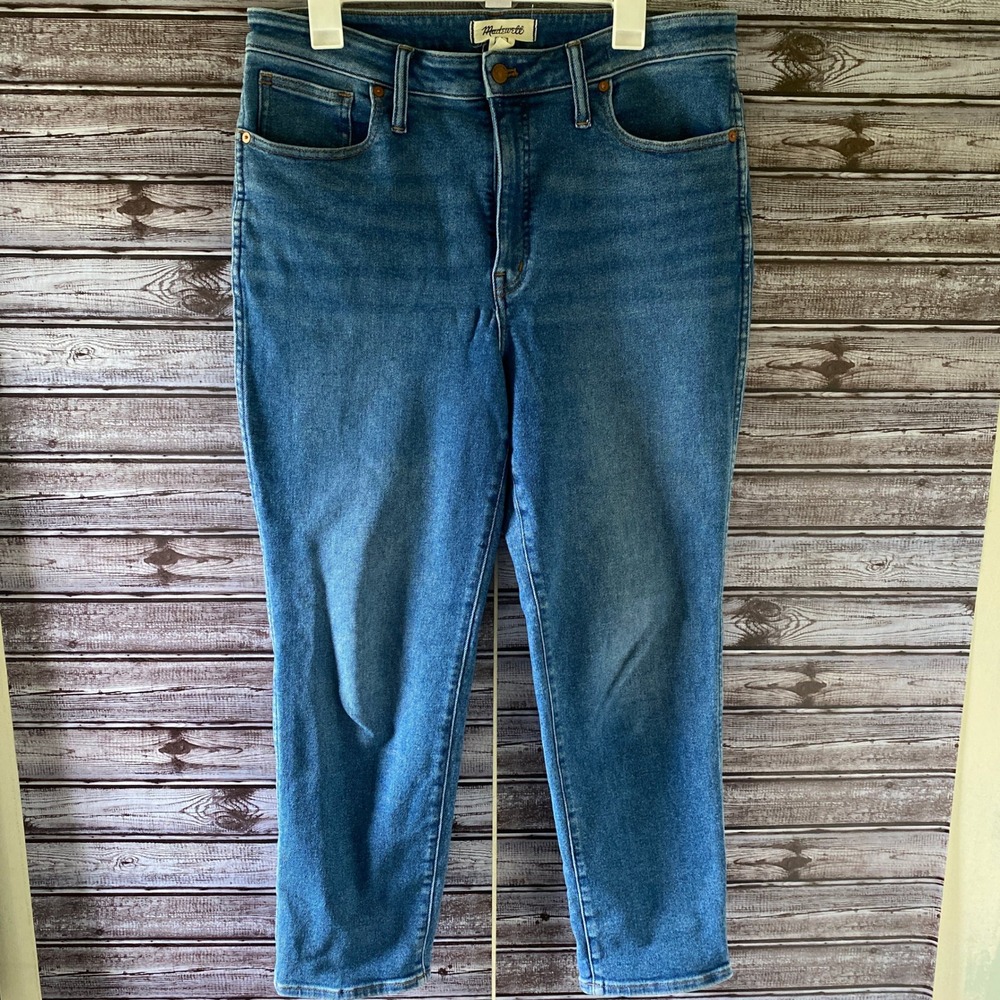 Madewell Women's Curvy Stovepipe Jeans Size 32 Blue Denim Pockets